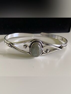 Sterling Silver Labradorite Cuff Bracelet
